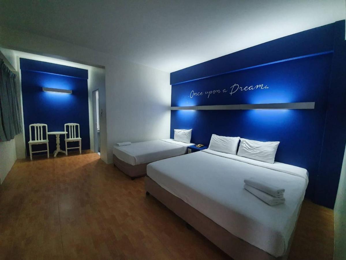 Bj City Hotel Сурат Тхани Екстериор снимка