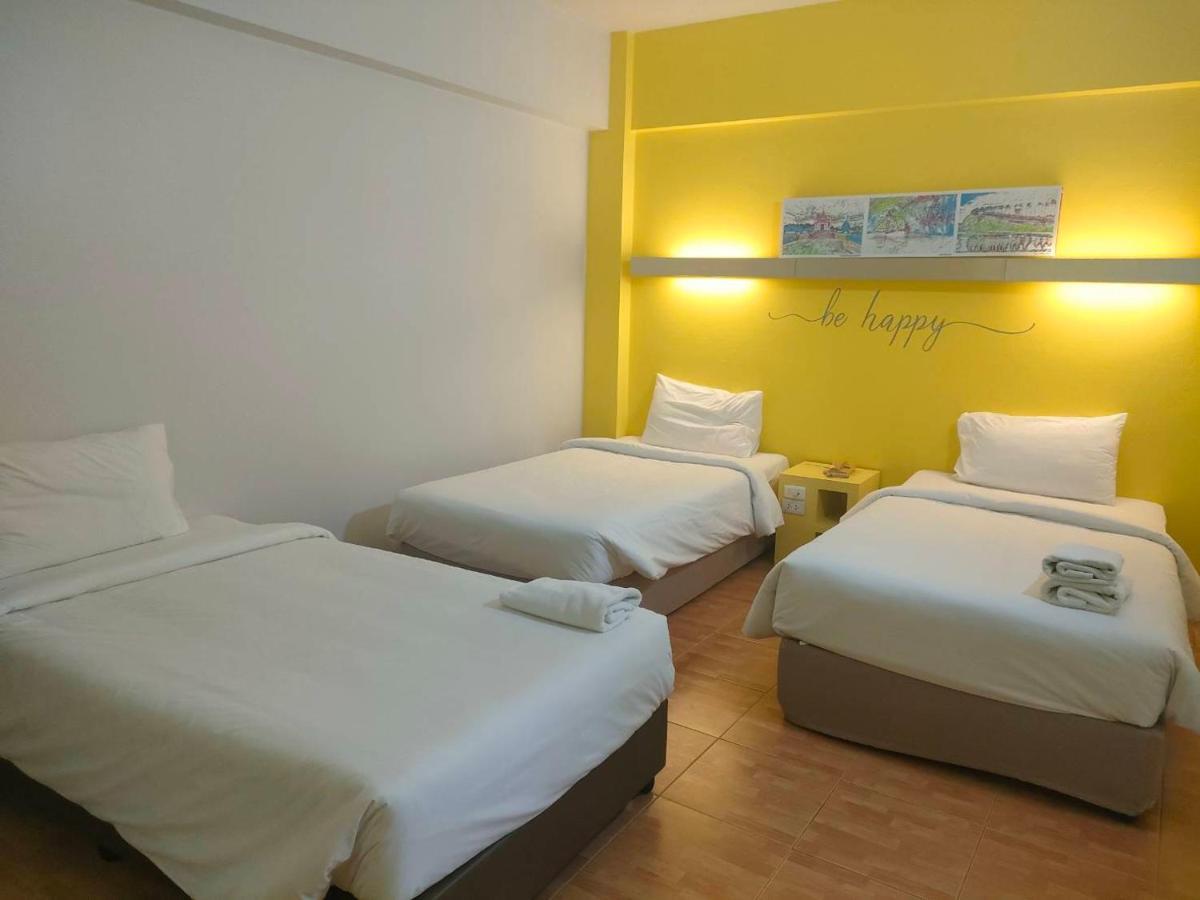 Bj City Hotel Сурат Тхани Екстериор снимка